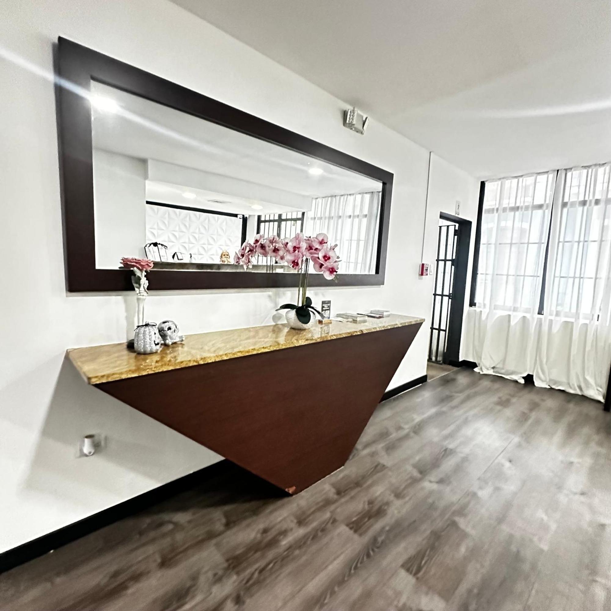 Sj Suites Hotel San Juan Exterior photo